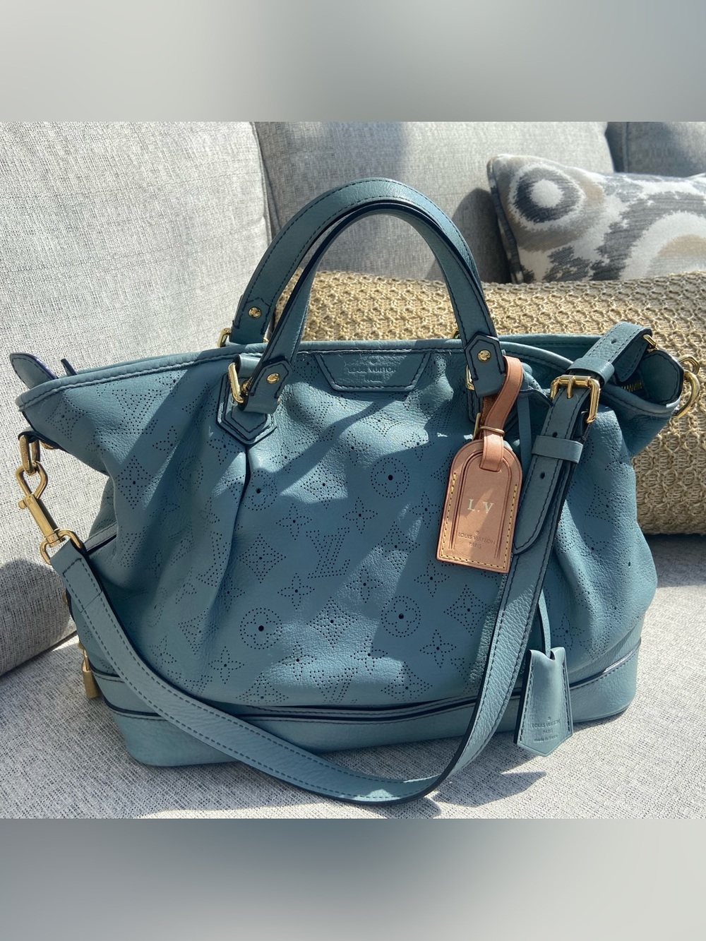 Louis Vuitton Monogram Mahina Leather Stellar PM